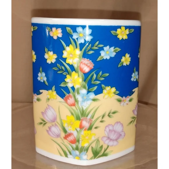 JAPAN | Beautiful Vintage Floral Mug | 12 oz - Picture 6 of 6